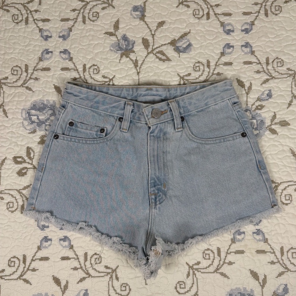 Urban Outfitters BDG Denim Shorts 25 Light Blue Excellent Cheeky Super High Rise